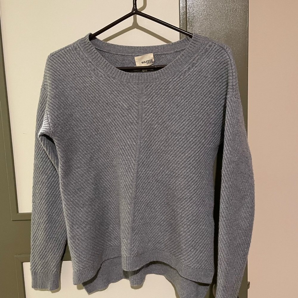 Vintage Aritzia Wilfred 100% Wool Sweater